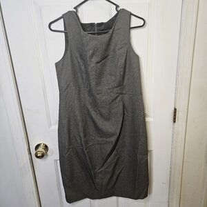 LeSuit Sleeveless Gray Career Sheath Dress Size 8 Professional Office Career